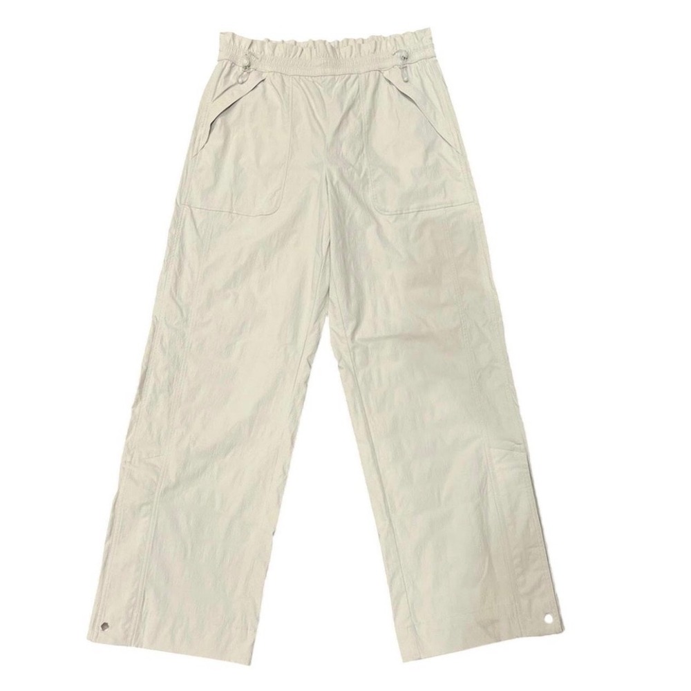 Athleta Womens Wide Leg Paperbag Waist Pants Light Sage Green Size 8 Travel Hike